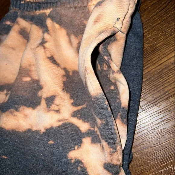 Fruit of Loom Split Bleach Dye Gray & Orange/ Cream Acid Wash Sweatpants Size L - Picture 6 of 12